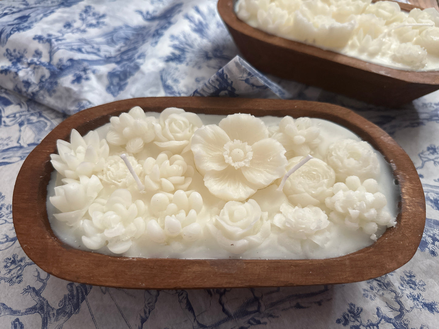 Floral Wooden Bowl Candle